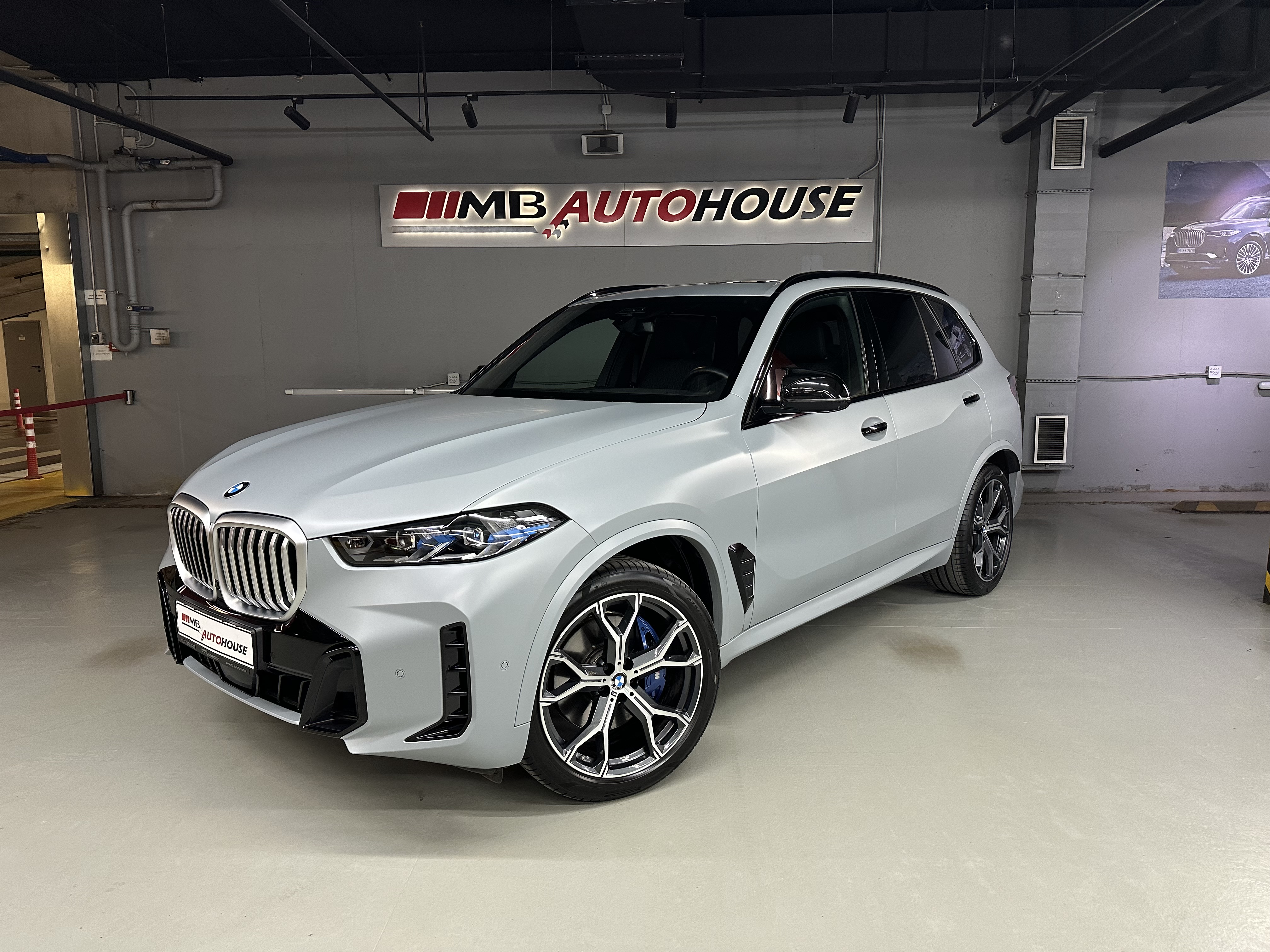 BMW X5 3.0 AT, 2023